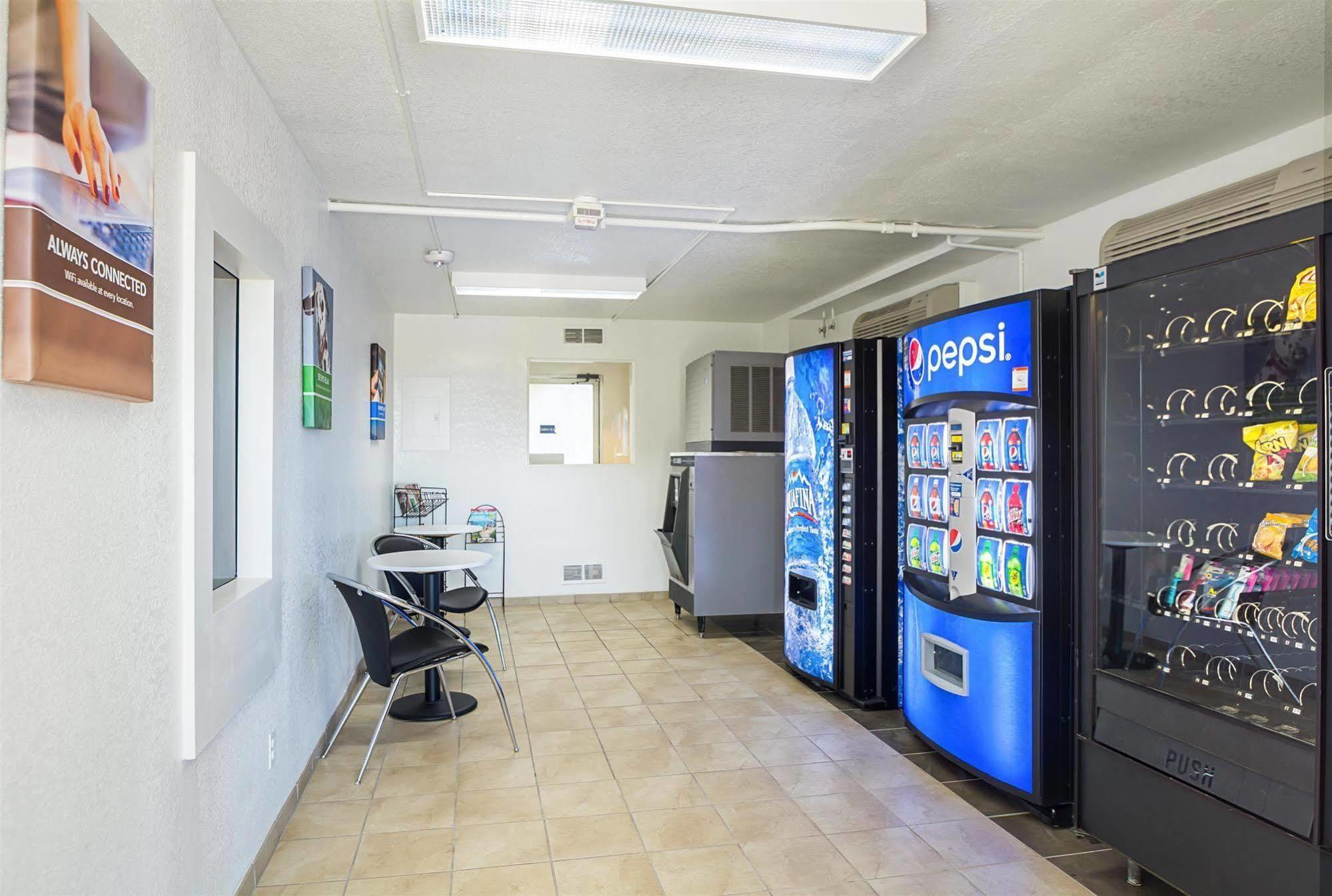 Motel 6-Pueblo, Co - I-25 מראה חיצוני תמונה