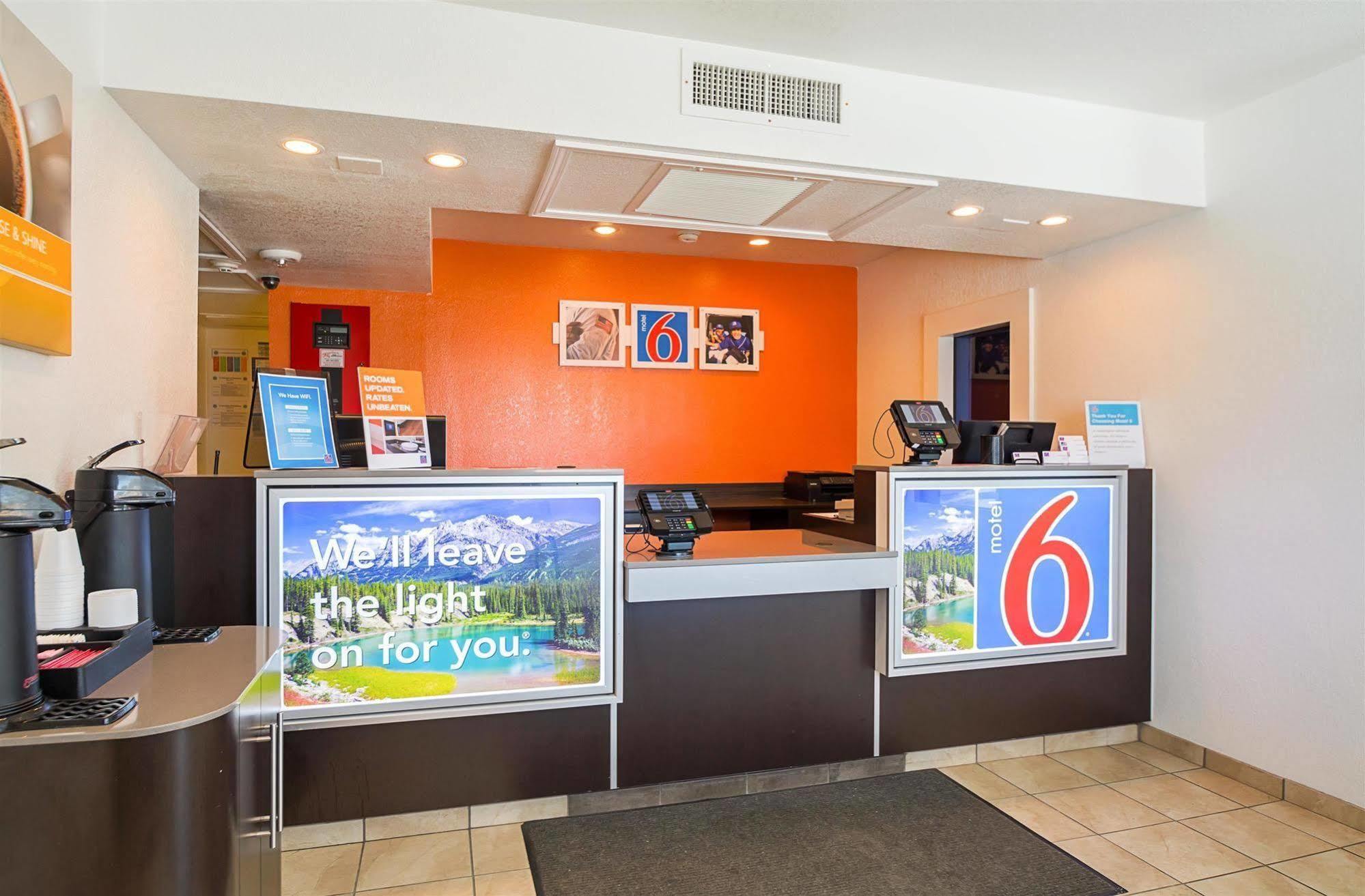 Motel 6-Pueblo, Co - I-25 מראה חיצוני תמונה